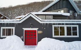 Slowlife Lodge